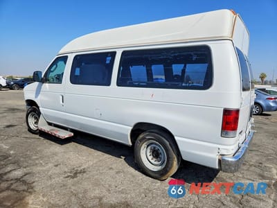Drugie zdjęcie samochodu z przodu: 2013 FORD ECONOLINE E150 VAN VIN:1FTNE1EW6DDA15062 - miniatura