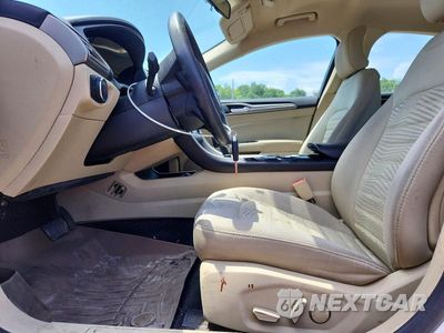 Zdjęcie 7 z 13 samochodu: 2016 FORD FUSION SE VIN:3FA6P0HD4GR226281 - miniatura