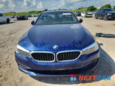 Piąte zdjęcie samochodu w środku: 2018 BMW 540 XI VIN:WBAJE7C55JG891379 - miniatura