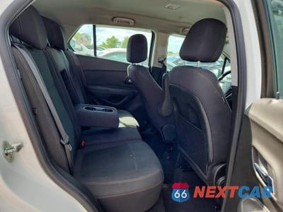 Zdjęcie 10 z 13 samochodu: 2017 CHEVROLET TRAX LS VIN:KL7CJKSB2HB203778 - miniatura
