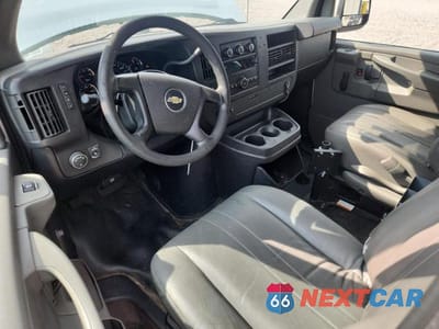 Zdjęcie 8 z 13 samochodu: 2014 CHEVROLET EXPRESS G1500 VIN:1GCSGAFX7E1153202 - miniatura