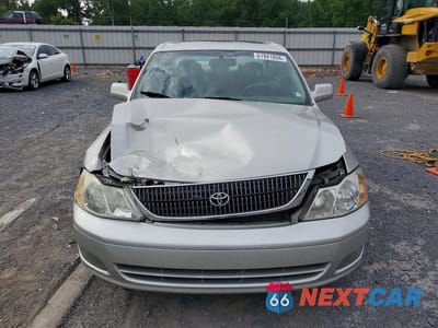 Piąte zdjęcie samochodu w środku: 2001 TOYOTA AVALON XLS VIN:4T1BF28B91U175071 - miniatura