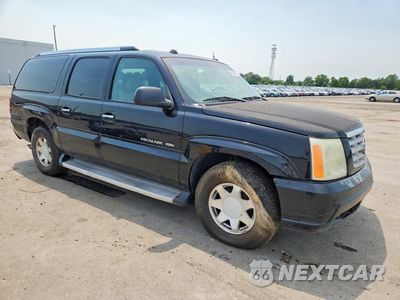 Czwarte zdjęcie samochodu z boku: 2005 CADILLAC ESCALADE ESV VIN:3GYFK66N35G110774 - miniatura