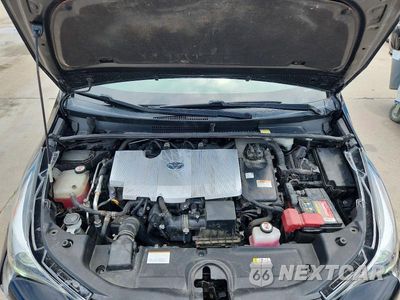 Zdjęcie 11 z 12 samochodu: 2017 TOYOTA PRIUS TWO ECO VIN:JTDKARFU7H3040106 - miniatura