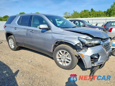 Czwarte zdjęcie samochodu z boku: 2024 CHEVROLET TRAVERSE LIMITED LS VIN:1GNETTKW6RJ131934 - miniatura