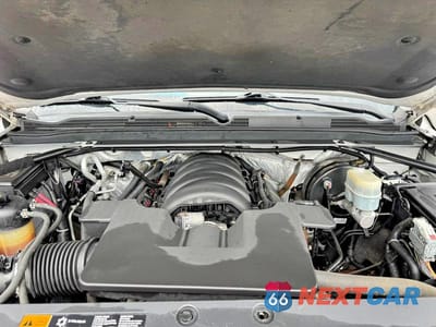 Zdjęcie 11 z 13 samochodu: 2016 CHEVROLET SUBURBAN K1500 LT VIN:1GNSKHKC5GR239498 - miniatura
