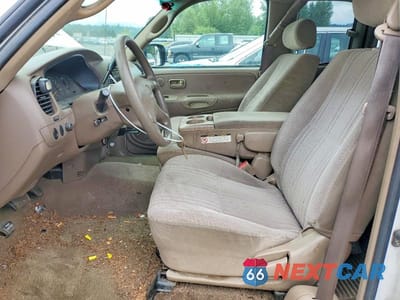 Zdjęcie 7 z 12 samochodu: 2002 TOYOTA TUNDRA SR5 V8 VIN:5TBBT44102S252219 - miniatura