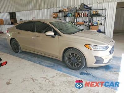 Czwarte zdjęcie samochodu z boku: 2019 FORD FUSION SE VIN:3FA6P0HD7KR203554 - miniatura