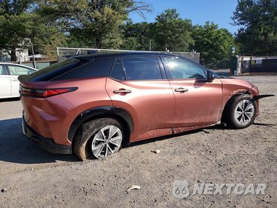 Trzecie zdjęcie samochodu z tyłu: 2025 LEXUS RZ 450E VIN:JTJAAAAB9SA028865 - miniatura