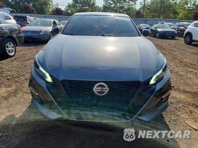 Piąte zdjęcie samochodu w środku: 2022 NISSAN ALTIMA SR VIN:1N4BL4CW4NN334961 - miniatura