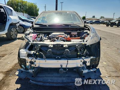 Piąte zdjęcie samochodu w środku: 2024 LEXUS RZ 300E VIN:JTJABABB3RA003319 - miniatura