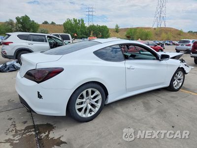 Trzecie zdjęcie samochodu z tyłu: 2016 HYUNDAI GENESIS COUPE 3.8 VIN:KMHHT6KJ4GU132454 - miniatura