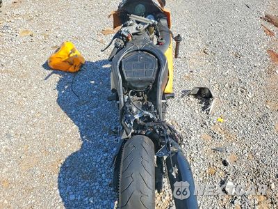 Zdjęcie 6 z 10 samochodu: 2006 KAWASAKI ZX1000 D6F VIN:JKAZXCD1X6A013925 - miniatura