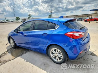 Drugie zdjęcie samochodu z przodu: 2017 CHEVROLET CRUZE LT VIN:3G1BE6SM6HS566688 - miniatura