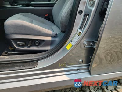 Zdjęcie 12 z 13 samochodu: 2025 TOYOTA CAMRY LE VIN:4T1DBADK6SU033556 - miniatura