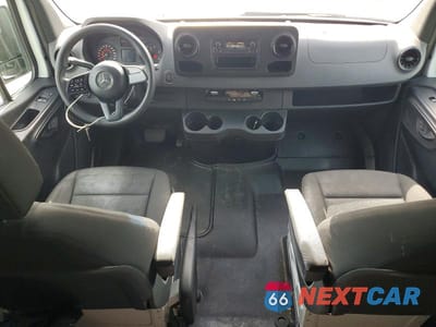 Zdjęcie 8 z 13 samochodu: 2022 MERCEDES-BENZ SPRINTER 2500 DELIVERY VAN VIN:W1Y4ECHY9NT082357 - miniatura
