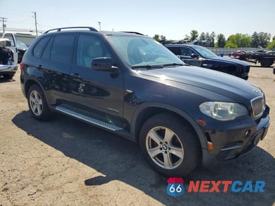 Czwarte zdjęcie samochodu z boku: 2012 BMW X5 XDRIVE35D VIN:5UXZW0C55CL672263 - miniatura