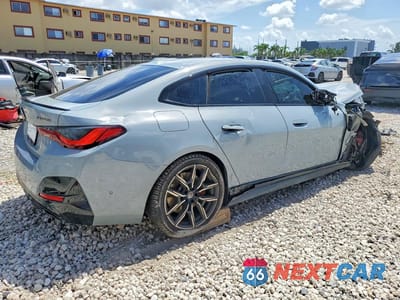Trzecie zdjęcie samochodu z tyłu: 2023 BMW M440XI GRAN COUPE VIN:WBA13AW02PFN45680 - miniatura
