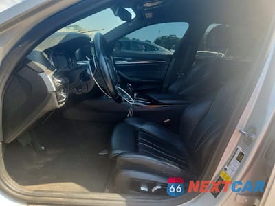 Zdjęcie 7 z 12 samochodu: 2018 BMW 530 I VIN:WBAJA5C55JG898140 - miniatura