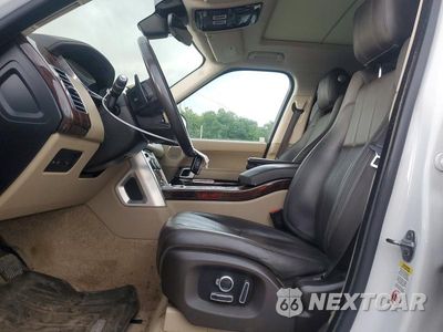 Zdjęcie 7 z 13 samochodu: 2017 LAND ROVER RANGE ROVER HSE VIN:SALGS2FK7HA324106 - miniatura