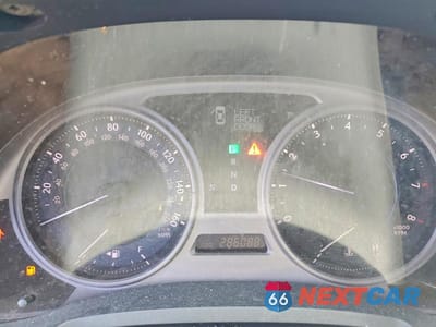 Zdjęcie 9 z 12 samochodu: 2007 LEXUS IS 250 VIN:JTHBK262372050556 - miniatura