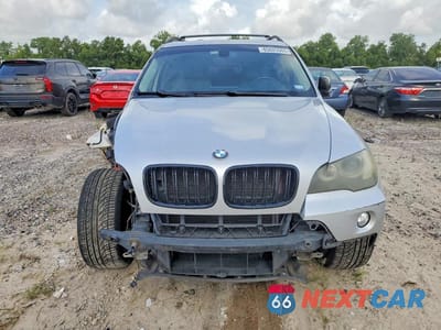Piąte zdjęcie samochodu w środku: 2008 BMW X5 3.0I VIN:5UXFE43538L007897 - miniatura