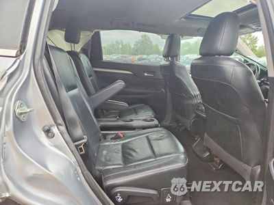 Zdjęcie 10 z 12 samochodu: 2015 TOYOTA HIGHLANDER XLE VIN:5TDJKRFH8FS142800 - miniatura