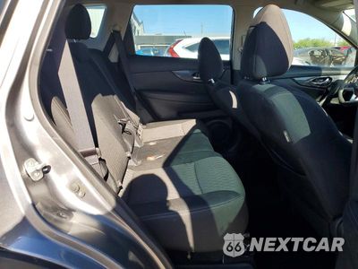Zdjęcie 10 z 12 samochodu: 2018 NISSAN ROGUE S VIN:KNMAT2MT3JP549034 - miniatura