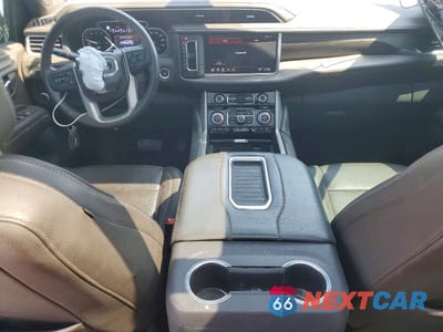 Zdjęcie 8 z 13 samochodu: 2021 GMC YUKON XL DENALI VIN:1GKS2JKL0MR245600 - miniatura