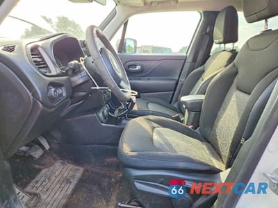Zdjęcie 7 z 13 samochodu: 2023 JEEP RENEGADE LATITUDE VIN:ZACNJDB12PPP44622 - miniatura