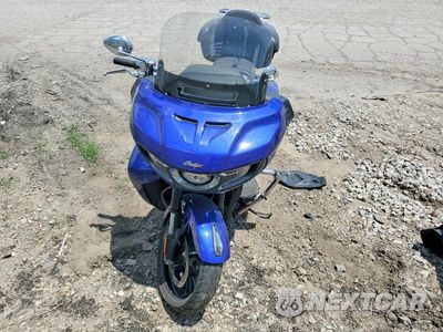 Piąte zdjęcie samochodu w środku: 2023 INDIAN MOTORCYCLE CO. PURSUIT LIMITED VIN:56KLDGRR2P3416775 - miniatura