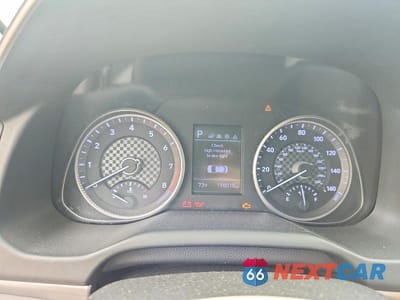 Zdjęcie 9 z 12 samochodu: 2019 HYUNDAI ELANTRA SEL VIN:5NPD84LF5KH450542 - miniatura