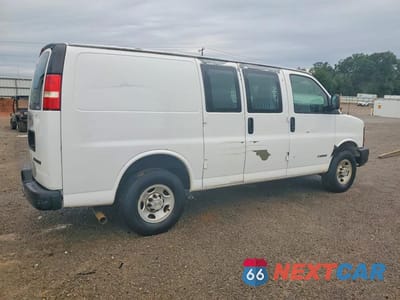 Trzecie zdjęcie samochodu z tyłu: 2006 CHEVROLET EXPRESS 3500 DELIVERY VAN VIN:1GCHG35U161267209 - miniatura
