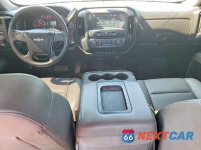 Zdjęcie 8 z 12 samochodu: 2018 CHEVROLET SILVERADO K1500 VIN:1GCVKNEH7JZ333353 - miniatura