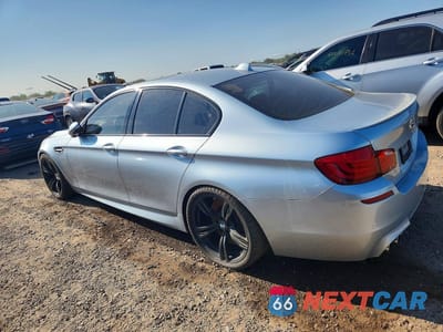Drugie zdjęcie samochodu z przodu: 2013 BMW M5 VIN:WBSFV9C59DD097018 - miniatura