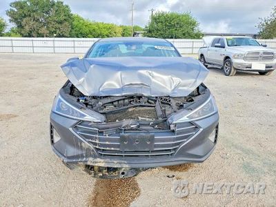Piąte zdjęcie samochodu w środku: 2019 HYUNDAI ELANTRA SEL VIN:5NPD84LF6KH460724 - miniatura