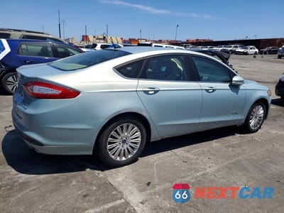 Trzecie zdjęcie samochodu z tyłu: 2014 FORD FUSION SE HYBRID VIN:3FA6P0LUXER179326 - miniatura
