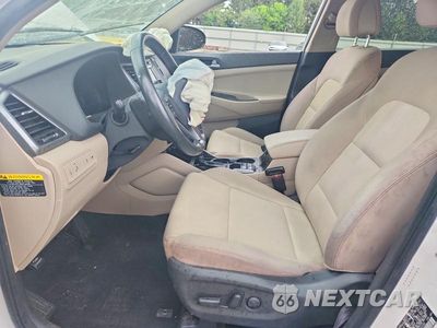 Zdjęcie 7 z 13 samochodu: 2016 HYUNDAI TUCSON SPORT VIN:KM8J3CA28GU221003 - miniatura