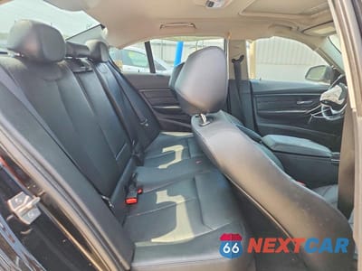 Zdjęcie 10 z 12 samochodu: 2015 BMW 328 XI VIN:WBA3B3G56FNR88095 - miniatura