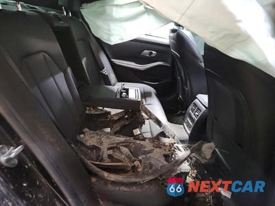 Zdjęcie 10 z 12 samochodu: 2020 BMW 330XI VIN:3MW5R7J0XL8B29891 - miniatura