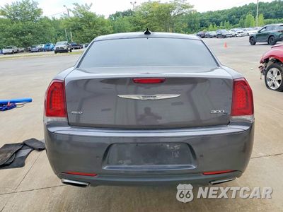 Zdjęcie 6 z 13 samochodu: 2016 CHRYSLER 300 S VIN:2C3CCAGG1GH165790 - miniatura