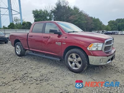 Czwarte zdjęcie samochodu z boku: 2019 RAM 1500 CLASSIC SLT VIN:1C6RR7TT2KS713119 - miniatura