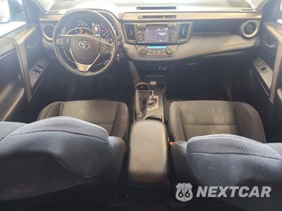 Zdjęcie 8 z 13 samochodu: 2016 TOYOTA RAV4 XLE VIN:2T3RFREV5GW479018 - miniatura