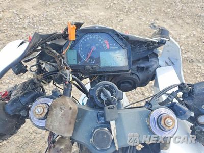 Zdjęcie 7 z 9 samochodu: 2006 HONDA CBR600 RR VIN:JH2PC37136M301974 - miniatura
