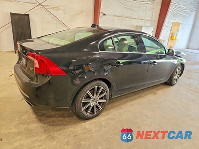 Trzecie zdjęcie samochodu z tyłu: 2016 VOLVO S60 PLATINUM VIN:LYV612TM2GB091741 - miniatura