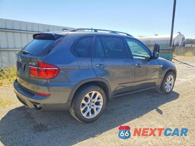 Trzecie zdjęcie samochodu z tyłu: 2012 BMW X5 XDRIVE35I VIN:5UXZV4C56CL757767 - miniatura