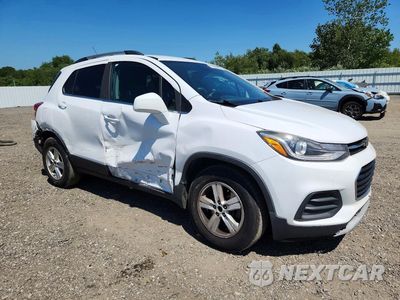 Czwarte zdjęcie samochodu z boku: 2018 CHEVROLET TRAX 1LT VIN:3GNCJLSB4JL323683 - miniatura