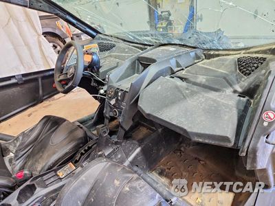 Piąte zdjęcie samochodu w środku: 2026 CAN-AM MAVERICK X3 UTILITY VEHICLE VIN:3JBVJAY45TE000591 - miniatura