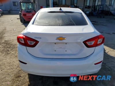 Zdjęcie 6 z 12 samochodu: 2017 CHEVROLET CRUZE LS VIN:1G1BC5SM8H7149684 - miniatura