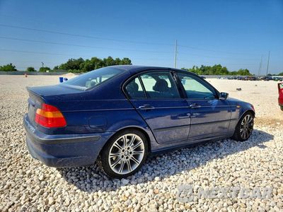 Trzecie zdjęcie samochodu z tyłu: 2004 BMW 330 I VIN:WBAEV53464KM37673 - miniatura